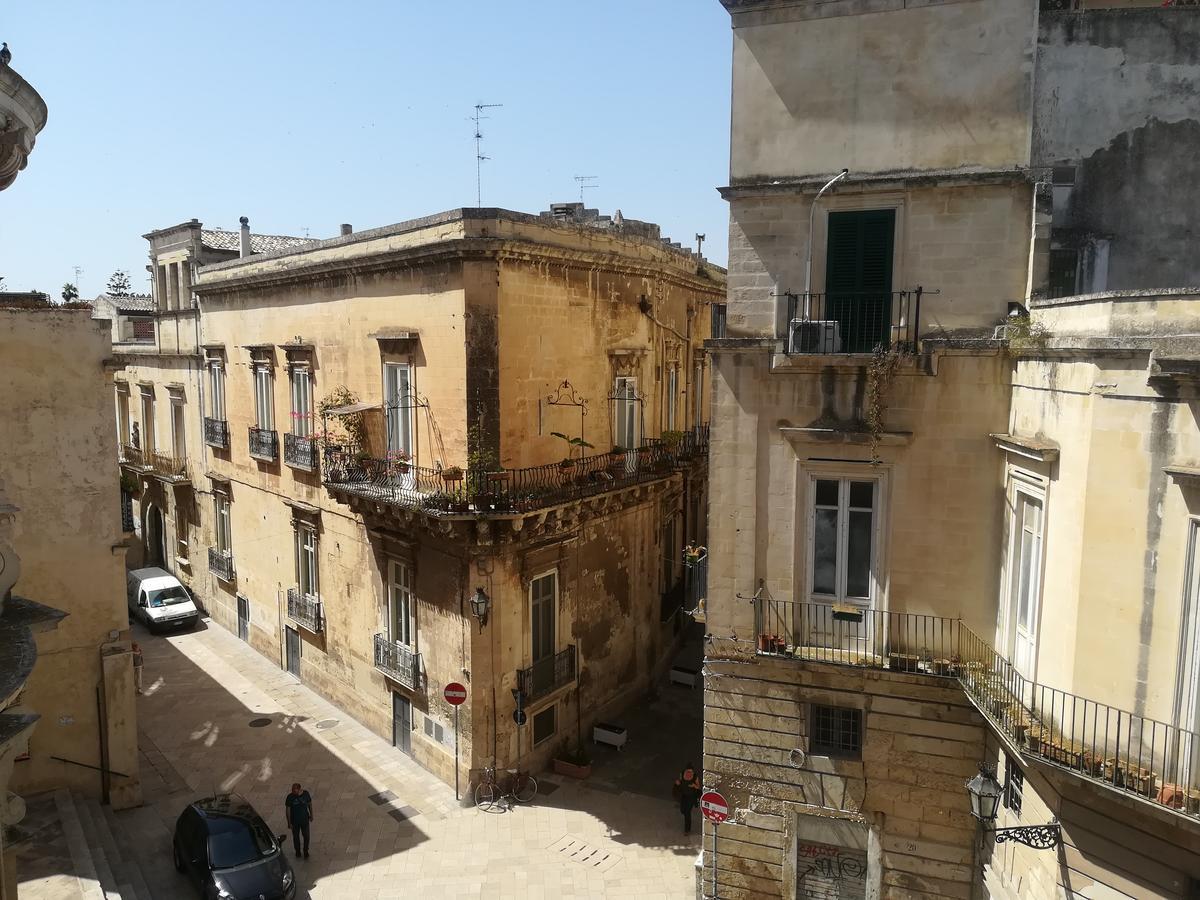 Dimora Dell'Artista Lecce Exterior foto