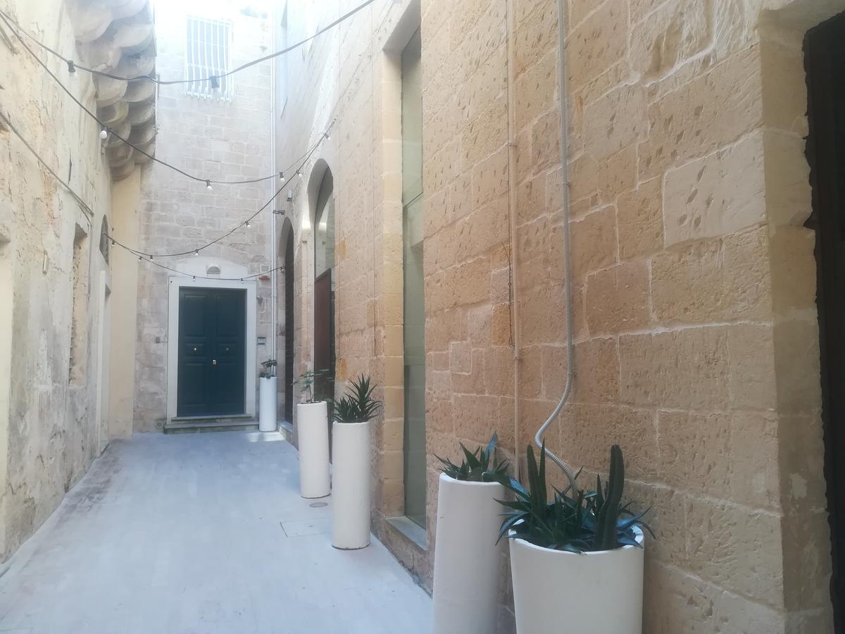 Dimora Dell'Artista Lecce Exterior foto