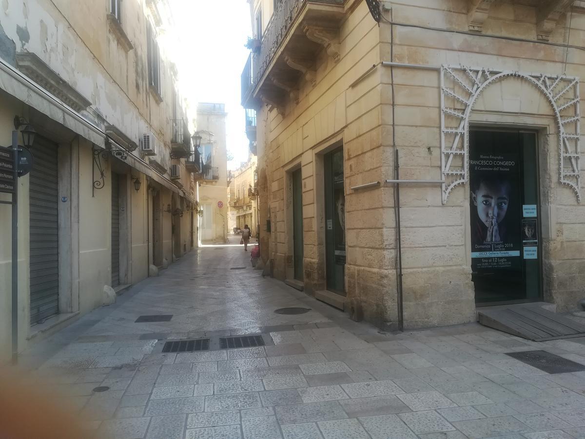 Dimora Dell'Artista Lecce Exterior foto