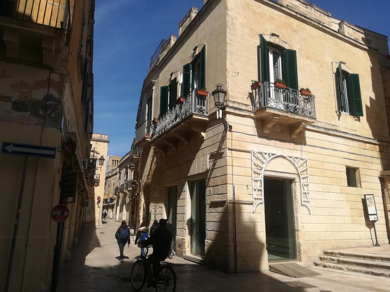 Dimora Dell'Artista Lecce Exterior foto