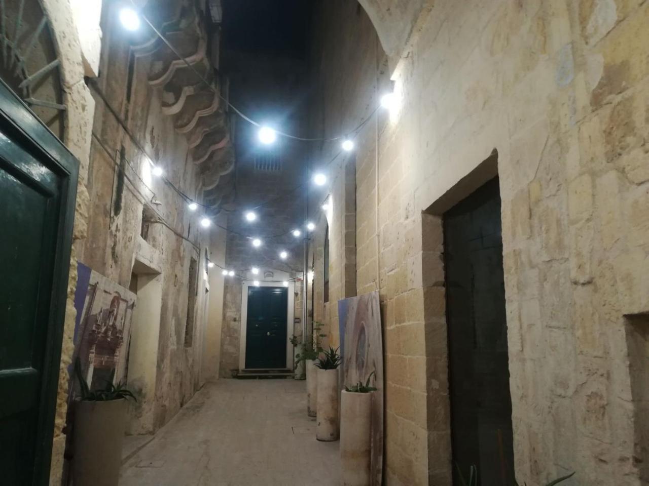 Dimora Dell'Artista Lecce Exterior foto