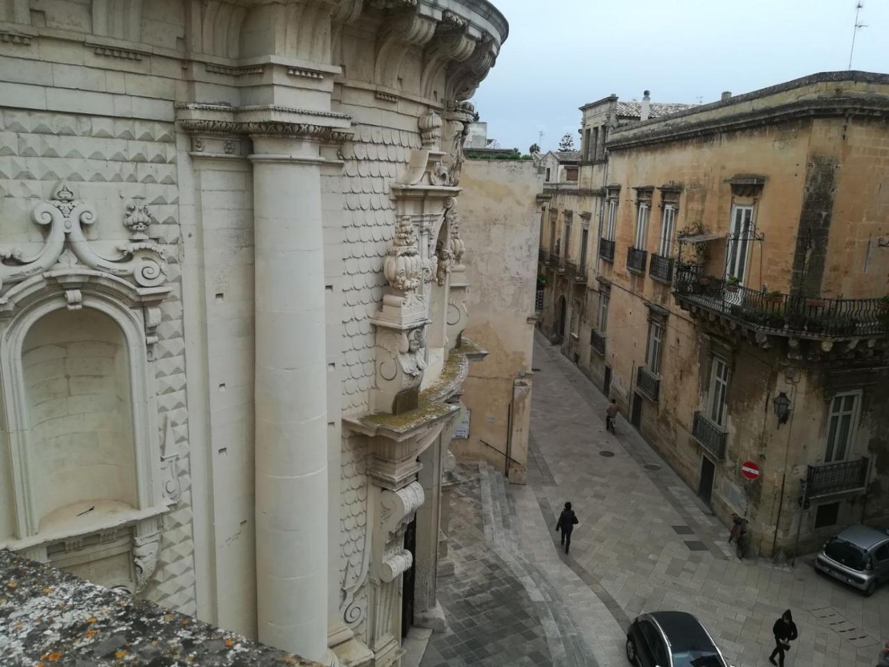 Dimora Dell'Artista Lecce Exterior foto